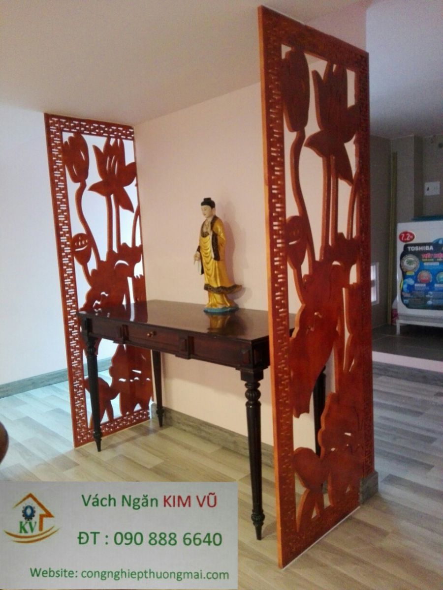 vách ngăn phòng thờ