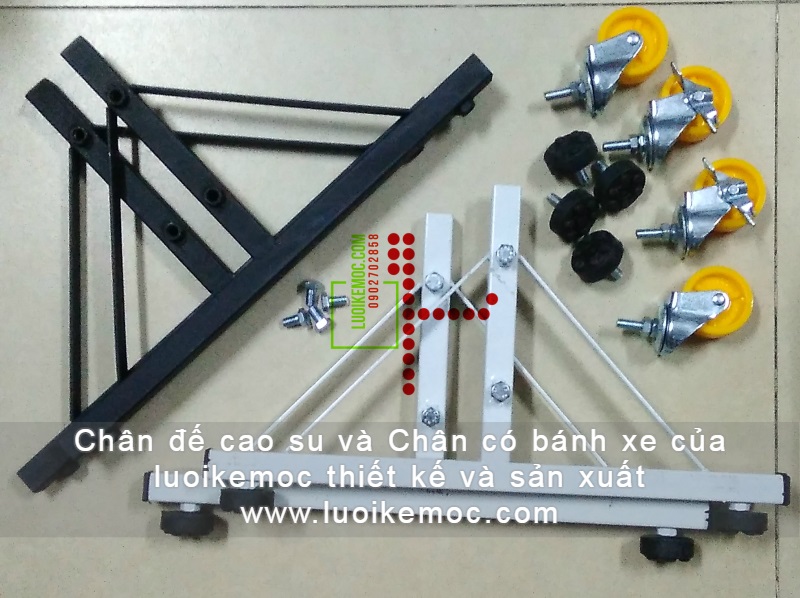 khung lưới treo có chân bánh xe