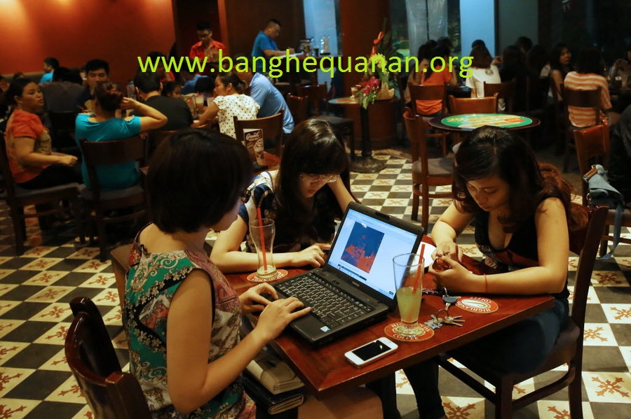 Bàn ghế quán ăn, bàn ghế cafe tại Hoà Bình